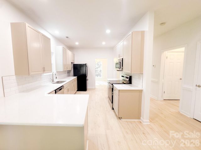 12224 Sutters Hill Court 5, Charlotte, NC 28269