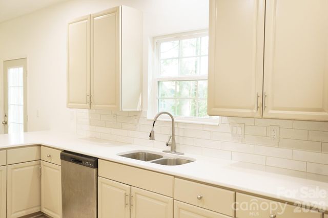 12224 Sutters Hill Court 5, Charlotte, NC 28269