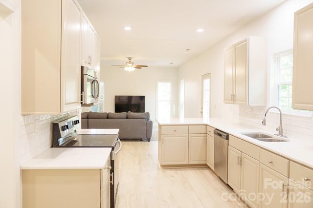 12224 Sutters Hill Court 5, Charlotte, NC 28269