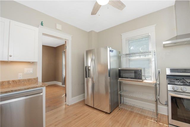 700 Grove AVENUE, Racine, WI 53405