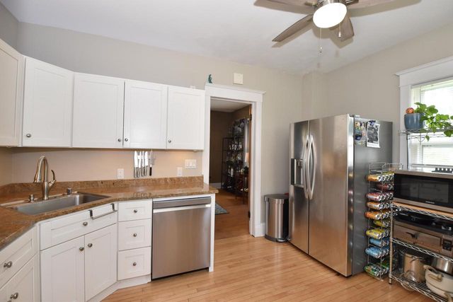 700 Grove AVENUE, Racine, WI 53405