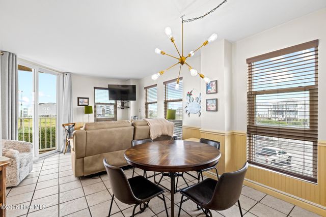 2000 New River Inlet Road 1101, N Topsail Beach, NC 28460