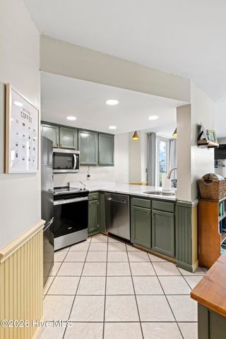 2000 New River Inlet Road 1101, N Topsail Beach, NC 28460