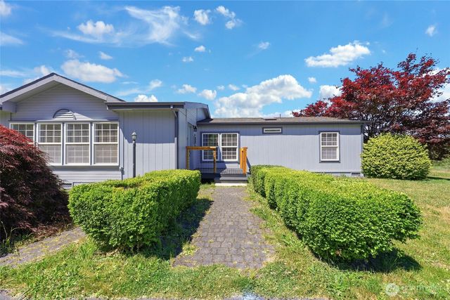 11425 Patsy Drive SE, Olympia, WA 98501