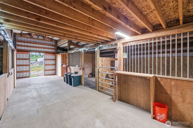 11425 Patsy Drive SE, Olympia, WA 98501