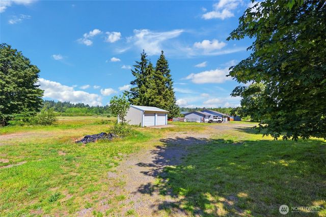 11425 Patsy Drive SE, Olympia, WA 98501