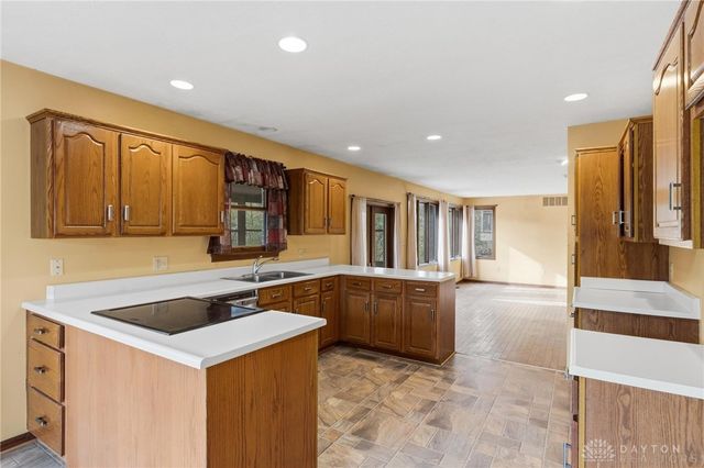 558 Clinton Street, Clayton, OH 45315