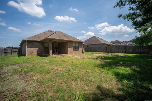 2925 Gladstone Drive, Conway, AR 72032