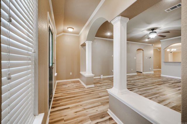 2925 Gladstone Drive, Conway, AR 72032