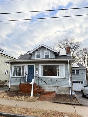153-155 Vassall St, Quincy, MA 02170