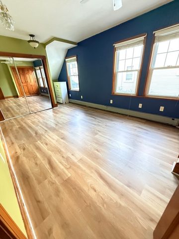 153-155 Vassall St, Quincy, MA 02170