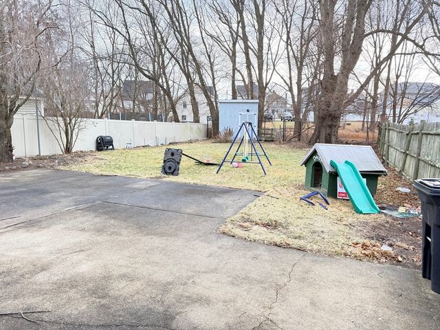 153-155 Vassall St, Quincy, MA 02170