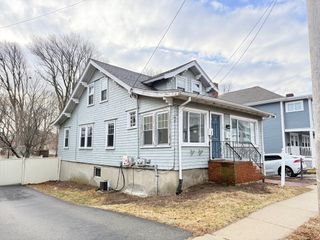 153-155 Vassall St, Quincy, MA 02170
