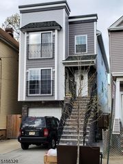 253 Magnolia Ave, Elizabeth City, NJ 07206