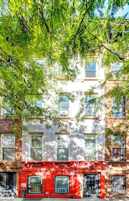 323 E 116TH Street, New York City, NY 10029