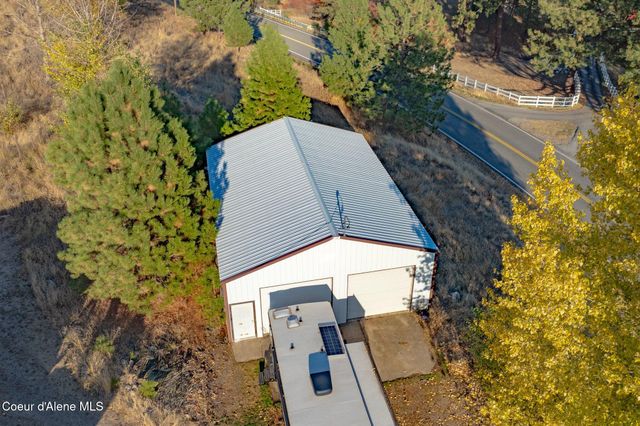 19459 W Riverview Dr, Post Falls, ID 83854