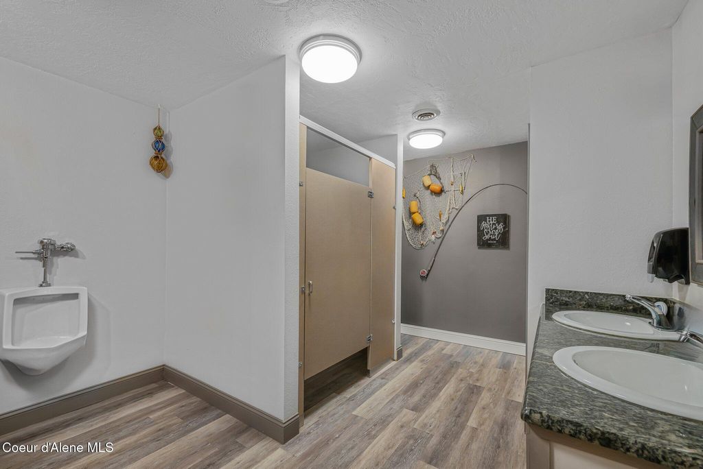 19459 W Riverview Dr, Post Falls, ID 83854 photo 27