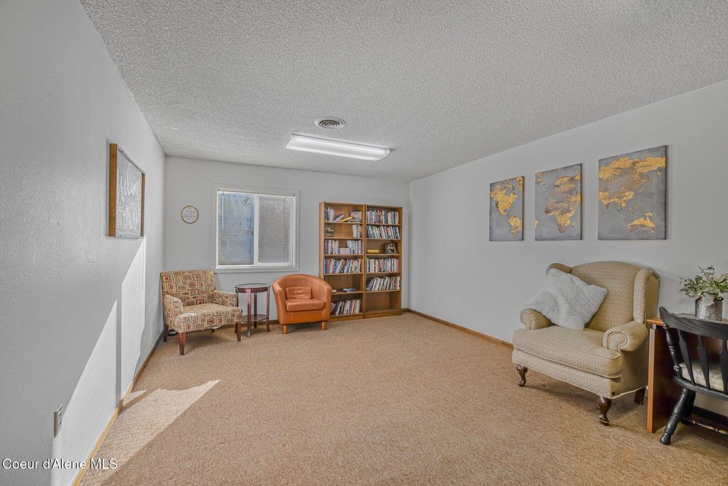 19459 W Riverview Dr, Post Falls, ID 83854 photo 39