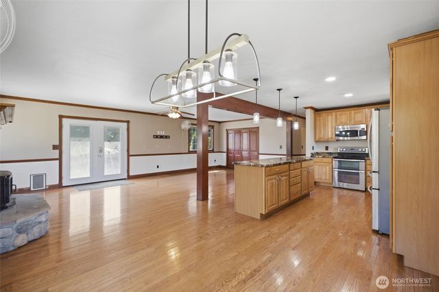 34721 40th Avenue S, Roy, WA 98580