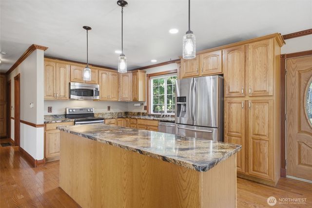 34721 40th Avenue S, Roy, WA 98580