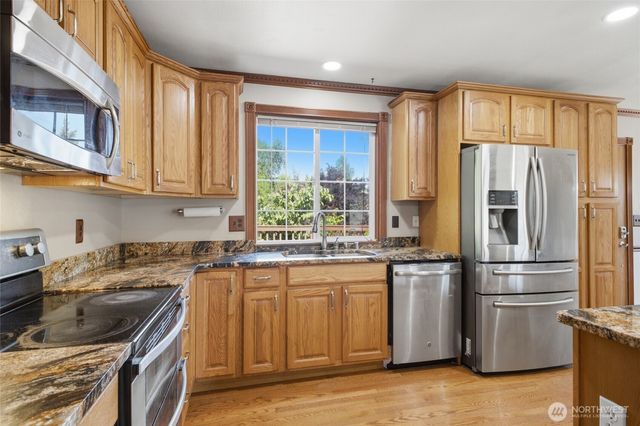 34721 40th Avenue S, Roy, WA 98580