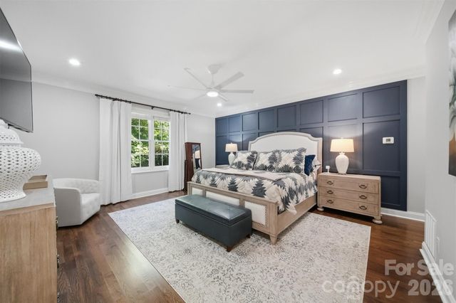 890 18th Avenue Court NW, Hickory, NC 28601