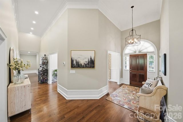 890 18th Avenue Court NW, Hickory, NC 28601