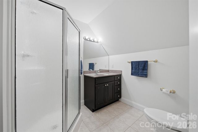 890 18th Avenue Court NW, Hickory, NC 28601