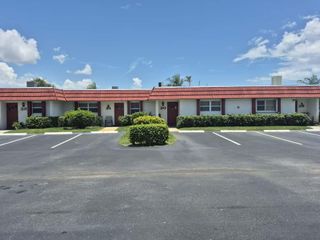 5800 W Fernley Drive 30, West Palm Beach, FL 33415