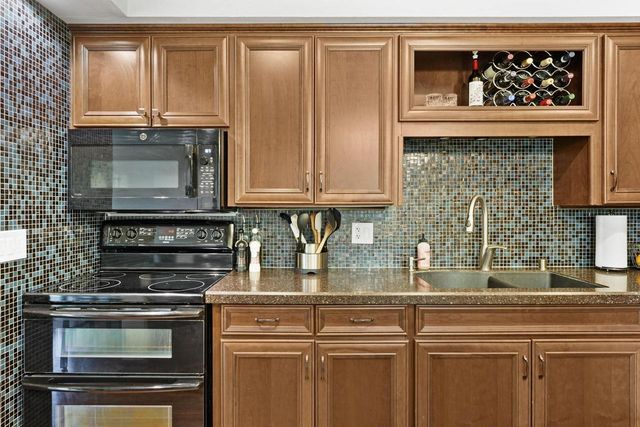 4609 Onaway Pass, Madison, WI 53711