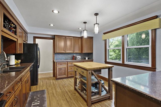 4609 Onaway Pass, Madison, WI 53711