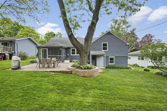 4609 Onaway Pass, Madison, WI 53711
