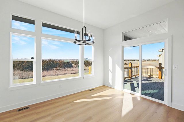 3259 N Bedford St, Wichita, KS 67226