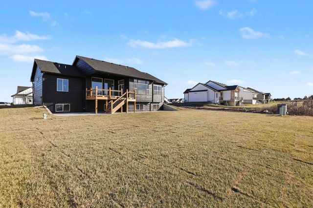 3259 N Bedford St, Wichita, KS 67226