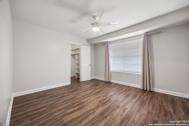 7711 Callaghan Rd Apt 104, San Antonio, TX 78229