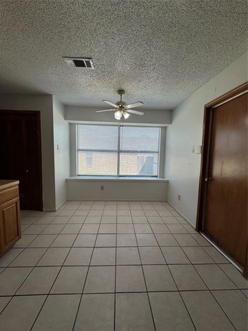 5824 Emrose Terrace, Dallas, TX 75227