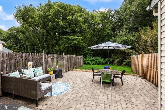 136 LAMPLIGHTER CT, Marlton, NJ 08053