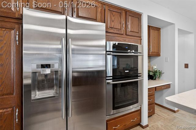 4359 Birch Run Drive, Troy, MI 48098