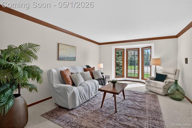 4359 Birch Run Drive, Troy, MI 48098