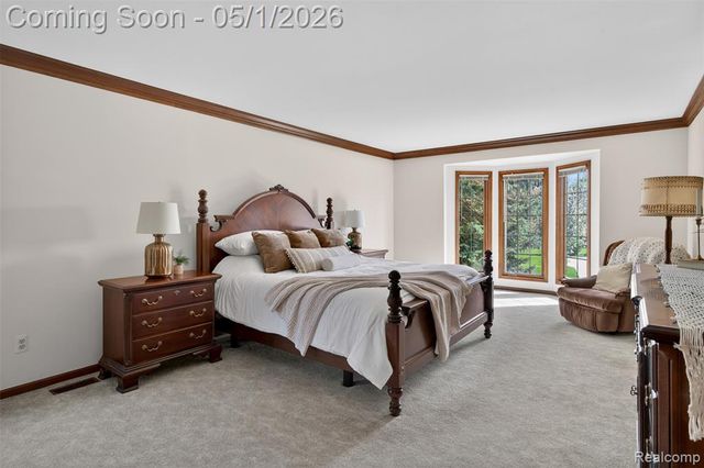 4359 Birch Run Drive, Troy, MI 48098