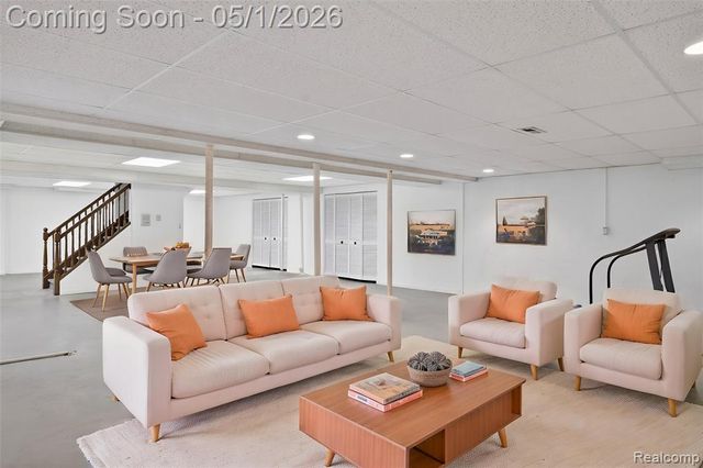 4359 Birch Run Drive, Troy, MI 48098