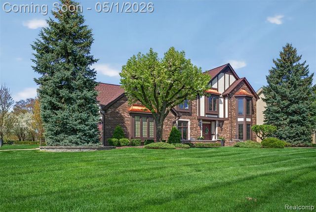 4359 Birch Run Drive, Troy, MI 48098