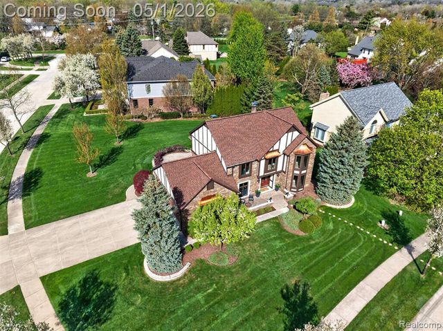 4359 Birch Run Drive, Troy, MI 48098