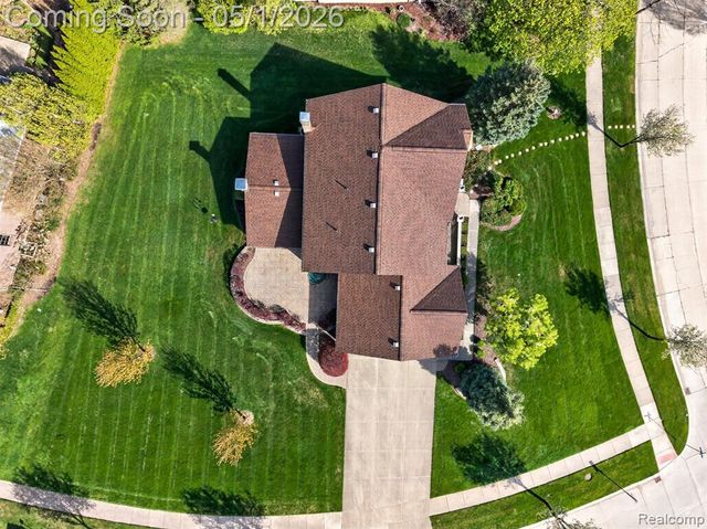 4359 Birch Run Drive, Troy, MI 48098