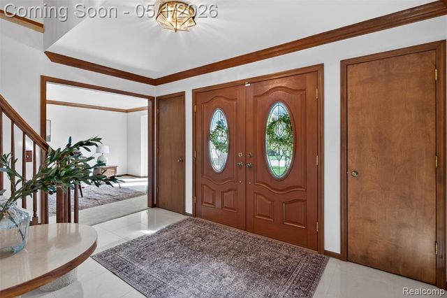 4359 Birch Run Drive, Troy, MI 48098