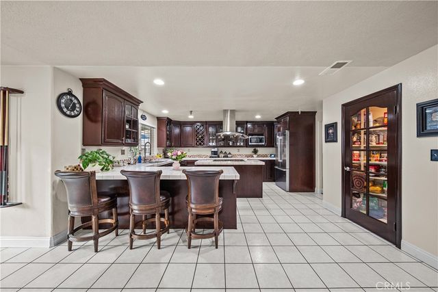 12647 Hubbard Street, Sylmar, CA 91342