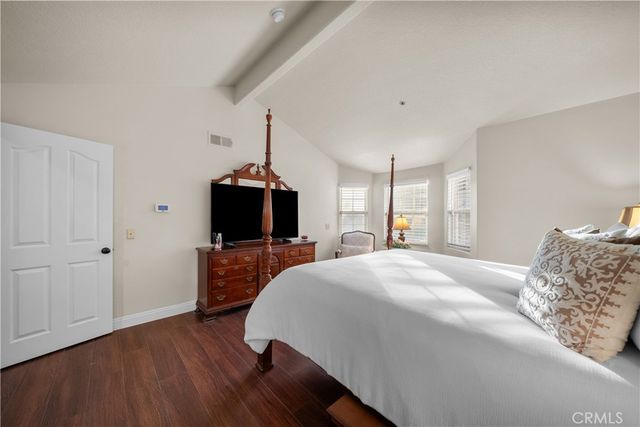 12647 Hubbard Street, Sylmar, CA 91342
