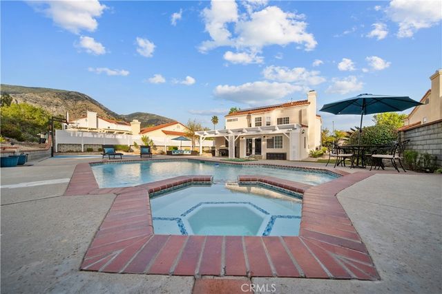 12647 Hubbard Street, Sylmar, CA 91342