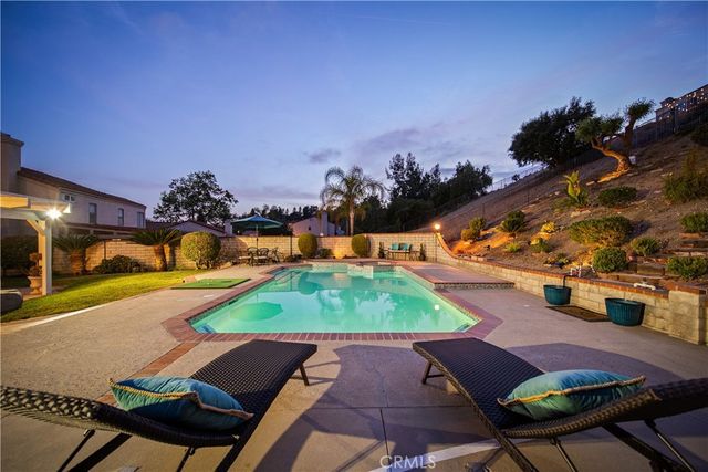 12647 Hubbard Street, Sylmar, CA 91342
