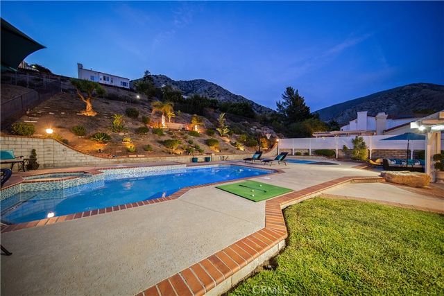 12647 Hubbard Street, Sylmar, CA 91342